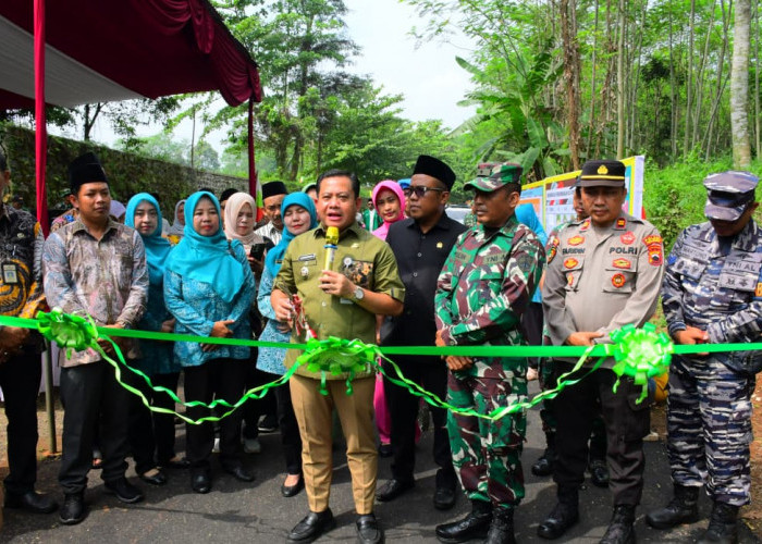 Plt Bupati Pekalongan Sukirman: Jalan Hasil TMMD di Doro Perkuat Akses dan Ekonomi Warga