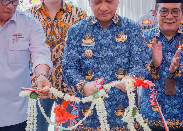 Resmikan Gedung Baru PMI Kota Pekalongan, Mas Aaf Ajak Warga Genjot Donor Darah Berbasis Digital