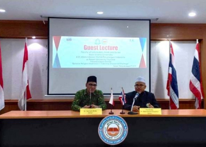 Dekan FUAD UIN Gus Dur Beri Kuliah Umum di Thailand