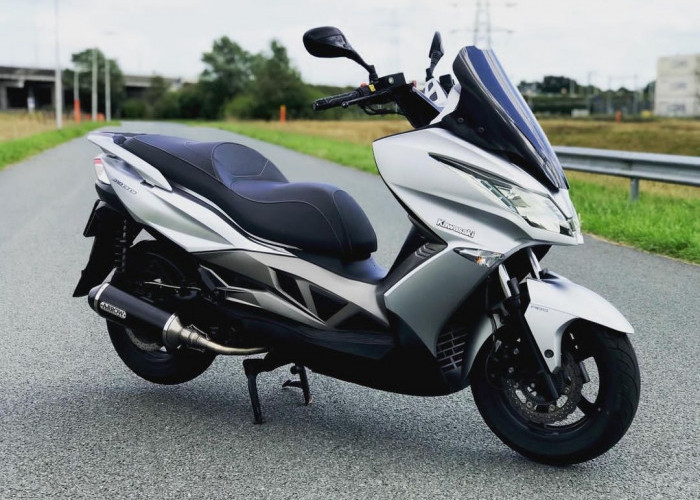 Kawasaki Ninja Matic 160 Benar-Benar Siap Bersaing dengan Yamaha Nmax, Spesifikasinya Mantep Banget!