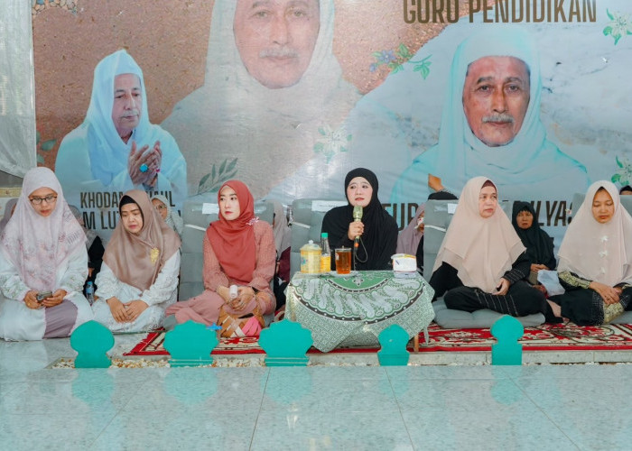 Penuh Khidmat! Haul ke-17 KH Muhammad Ilyas Ahmad Jaza Jadi Ajang Perkuat Ukhuwah di Pekalongan