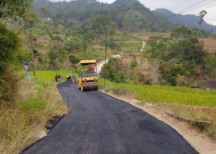 Anggota DPRD dari PKB Jahirin Kawal Aspirasi Warga, Jalan Klesem Kandangserang Akhirnya Dibangun