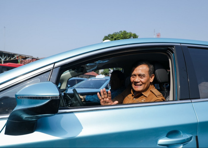 Transportasi Jateng Berbenah: Dari Taksi Listrik Hingga Layanan Pembayaran Nontunai