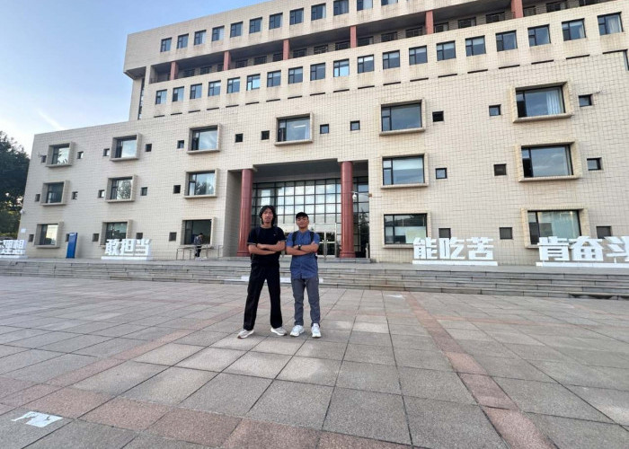 Kisah Khafidz, Santri Kudus Penerima Beasiswa Jateng yang Kuliah Computer Science di China