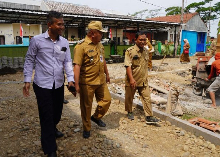 Proyek Pembangunan Gedung SMPN 10 Pekalongan Capai 80% 