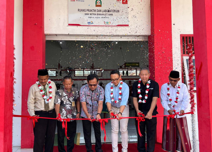 Cetak Lulusan Siap Kerja: Astra Motor Jateng Resmikan TUK ke-10 di SMK Al Huda Bumiayu