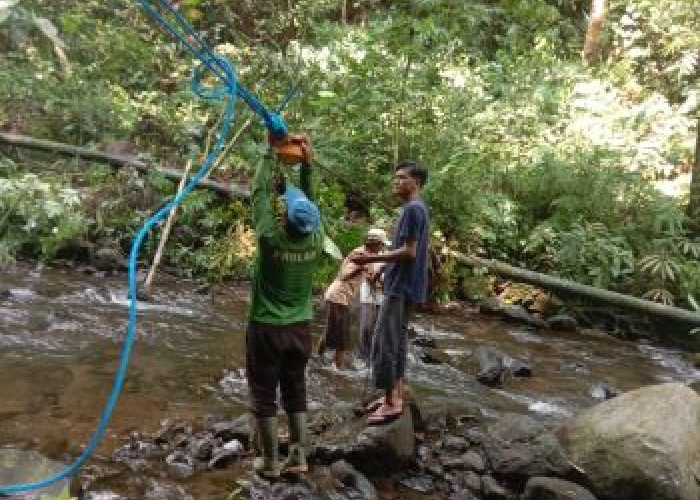 Banjir Rusak Jaringan PDAM di Sumber Mata Air Sidosukmo, Distribusi Air PDAM Pekalongan Terganggu