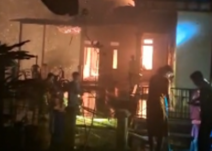 Tidur Lelap, Rumah Petani di Lereng Lebakbarang Ludes Terbakar, Bara Tungku Diduga Jadi Biang Keladi