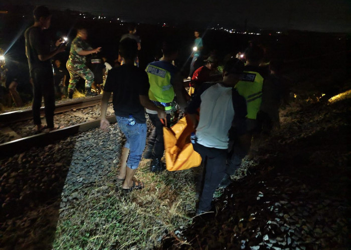 Pejalan Kaki Tewas Tertemper KA Majapahit di Batang, Korban Warga Indramayu Jabar