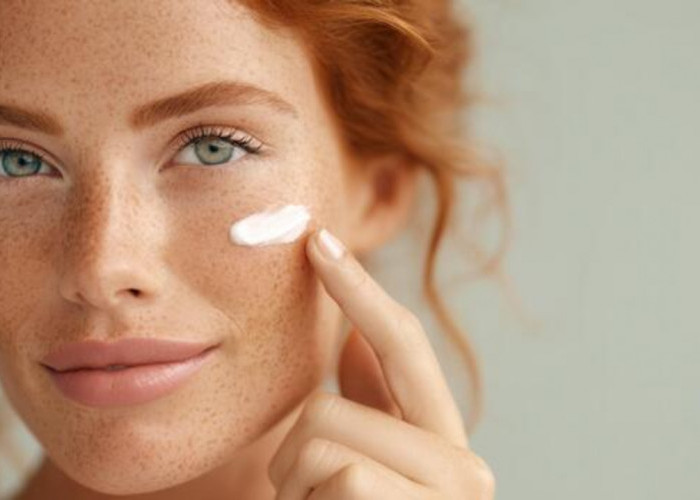 Ini Dia 4 Sunscreen untuk Flek Hitam dan Kusam di Usia 40 Tahunan