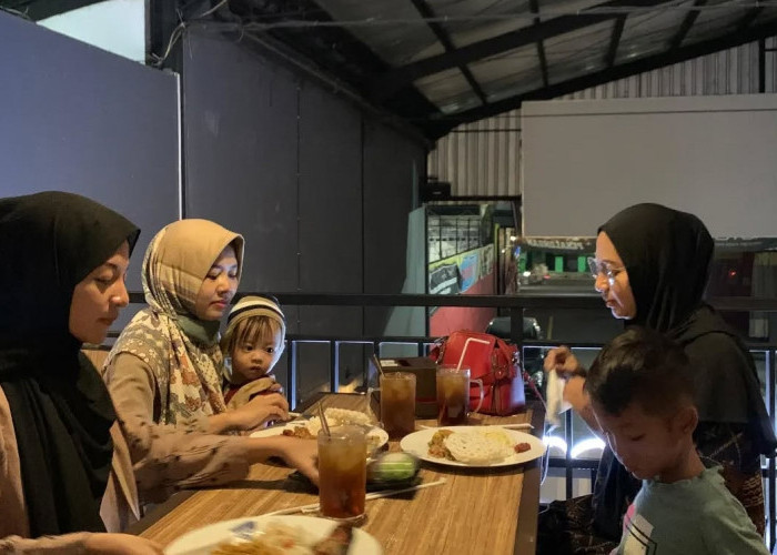 Harga Menunya Bersahabat, Tempat untuk Bukber di Pekalongan Ini Wajib Kamu Coba, Dijamin Enak