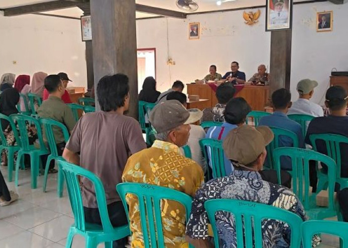 Kades Randumuktiwaren Resmi Diberhentikan Sementara
