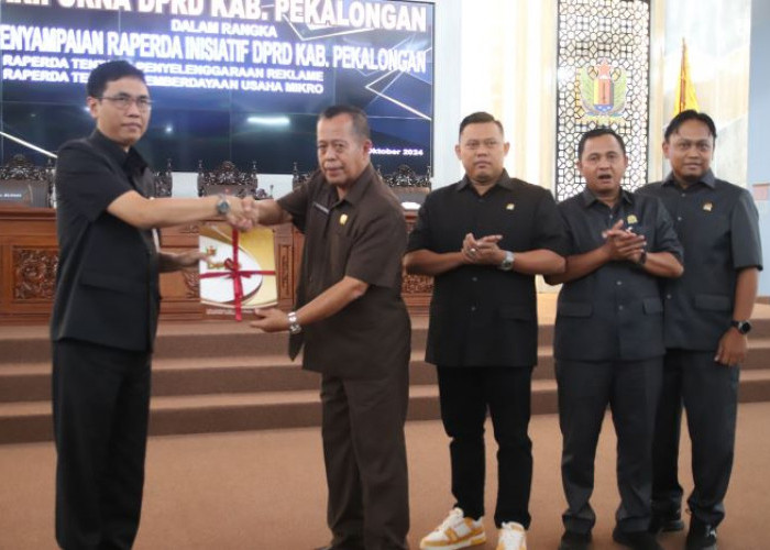 DPRD Kabupaten Pekalongan Sampaikan 2 Raperda Inisiatif DPRD