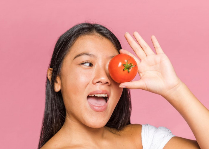 3 Cara Awet Muda dengan Tomat dan Madu, Hanya 1 Langkah Ini Bantu Hilangkan Flek Hitam