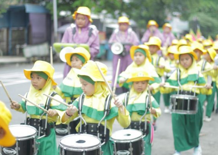 Peringati Isro Miroj, Ratusan Siswa TK ABA Kajen Gelar Pawai Syiar Dakwah