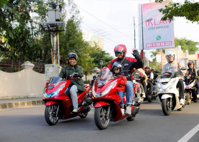 Keseruan NGASAB, Ajak Anak Buat Kenangan Manis Bersama Ayah Naik Honda PCX 160
