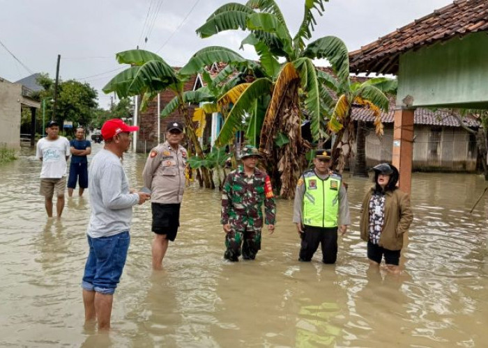 Banjir Genangi Dukuh Babadan Tugu di Desa Pait Pekalongan