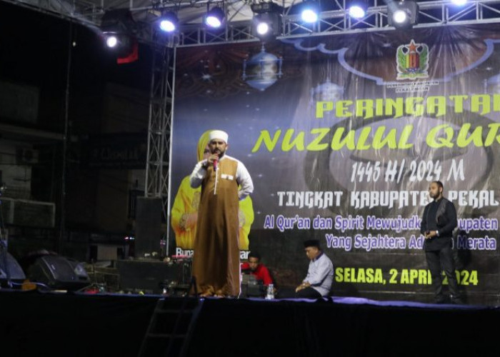 Habib Ahmad Alhabsy Ramaikan Peringatan Nuzulul Quran Tingkat Kabupaten Pekalongan