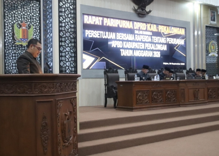 Fraksi PAN DPRD Kabupaten Pekalongan Dorong Optimalisasi PAD dan Efisiensi Belanja di Perubahan APBD 2026