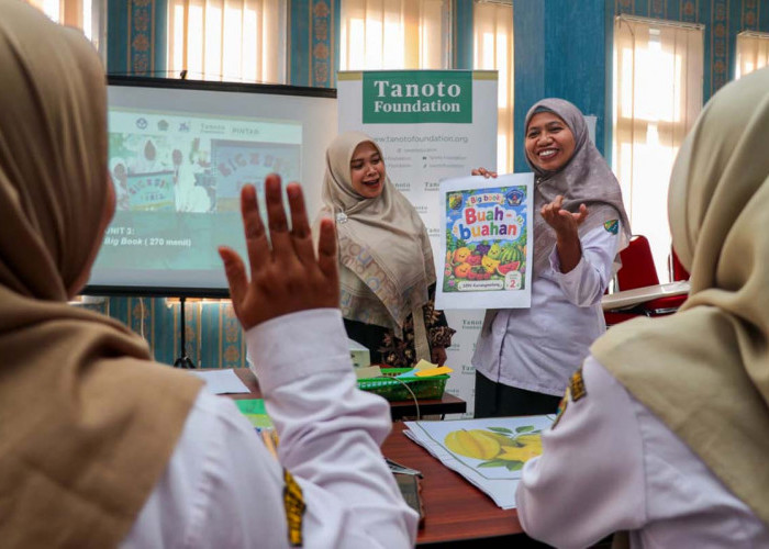 Membuat Kegiatan Membaca Lebih Menyenangkan dengan Big Book