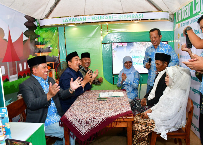 Plt Bupati Pekalongan Sukirman Jadi Saksi Akad Nikah di Tengah Semarak PRK 2026