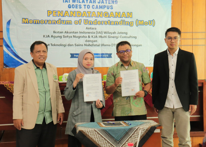 ITSNU Pekalongan Teken MoU Dengan Praktisi IAI Untuk Tingkatkan Kesiapan Lulusan