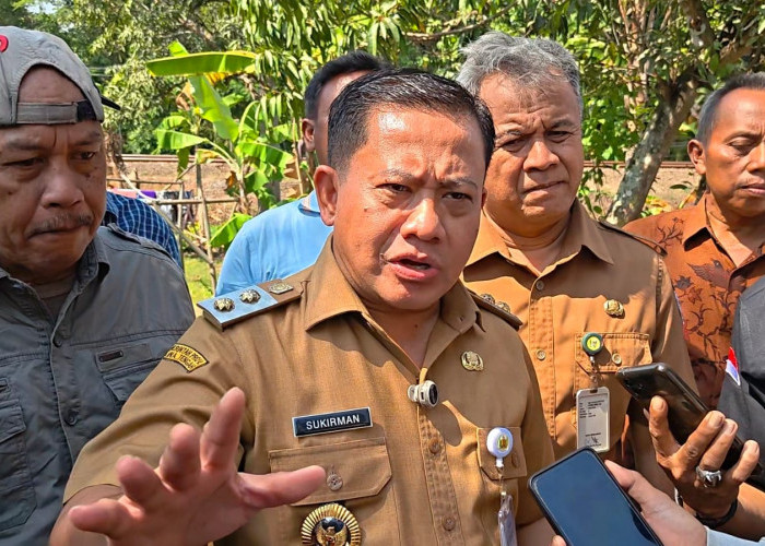 Plt. Bupati Pekalongan Sukirman Akan Percepat Penataan Alun-alun Kajen, Pengawasan dan Penerangan Diperkuat