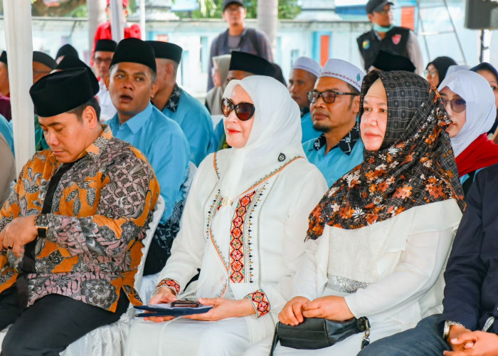 Balgis Diab Lepas 133 Jamaah Haji Kloter 15 SOC Kota Pekalongan, Doakan Sehat dan Mabrur