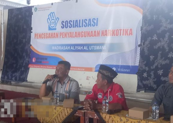 Narkoba Masuk Sekolah, Satuan Narkoba Polres Pekalongan Berikan Penyuluhan Anti Narkoba di MA Al Utsmani Kajen