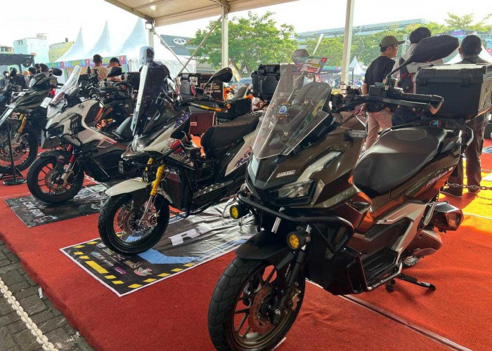 114 Modifikator Adu Kreativitas di Honda Modif Contest Solo