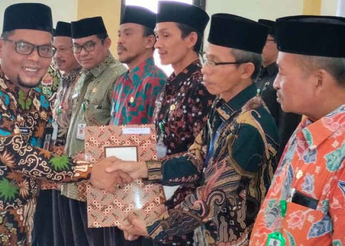 30 Masjid di Kabupaten Batang Berada di Zona Kemiskinan Ekstrem