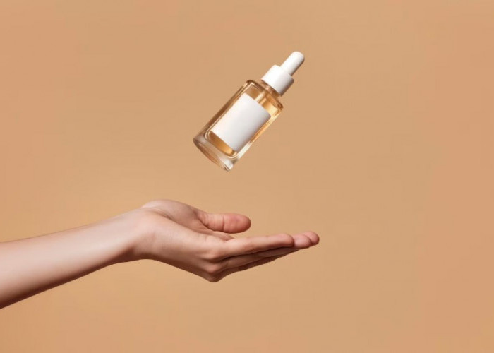 4 Rekomendasi Serum Anti Penuaan yang Bagus untuk Usia 40 Tahun ke Atas