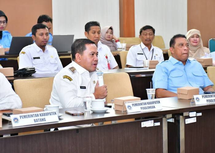 Wakil Bupati Pekalongan Sukirman Hadiri Rakor Evaluasi Pengawasan Program MBG