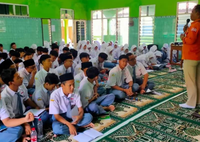 KPU Kabupaten Pekalongan Gencar Sosialisasikan Pemilu Ke Pemilih Pemula