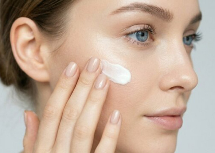 4 Sunscreen yan Bikin Glowing di Wajah Berflek Hitam dan Kering