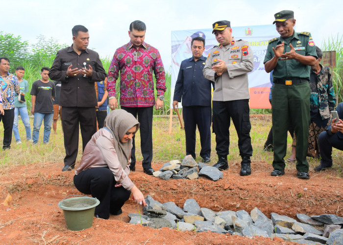 Bupati Fadia Arafiq Ground Breaking Pembangunan Sarana Balap Motor, Fasilitasi Hobi Anak Muda