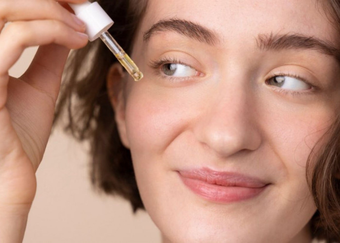 4 Merk Serum Wajah Mencerahkan untuk Kulit Sensitif, Nyaman Dipakai