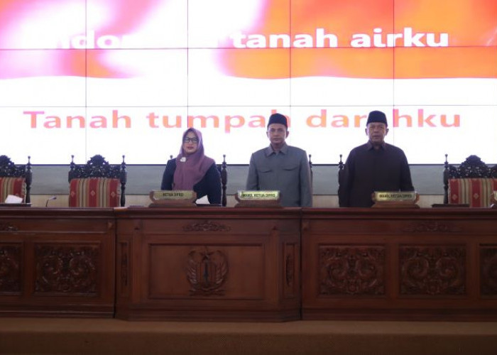 Fraksi PDIP DPRD Kabupaten Pekalongan Sampaikan Pandangan Umum Atas 3 Raperda