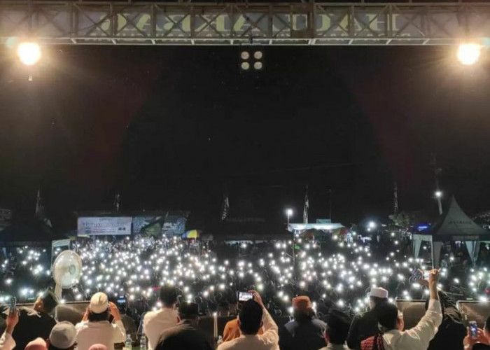 Jadi Pelebur Dosa dan Zakat, Begini  Penjelasan Gus Baha Tentang Kemewahan Bersholawat, Ayo Bersholawat!