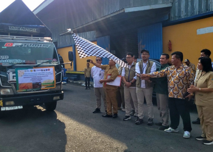 Bapanas dan Bulog Jateng Luncurkan SPHP Jagung bagi Peternak Unggas di Pekalongan, Batang, hingga Tegal