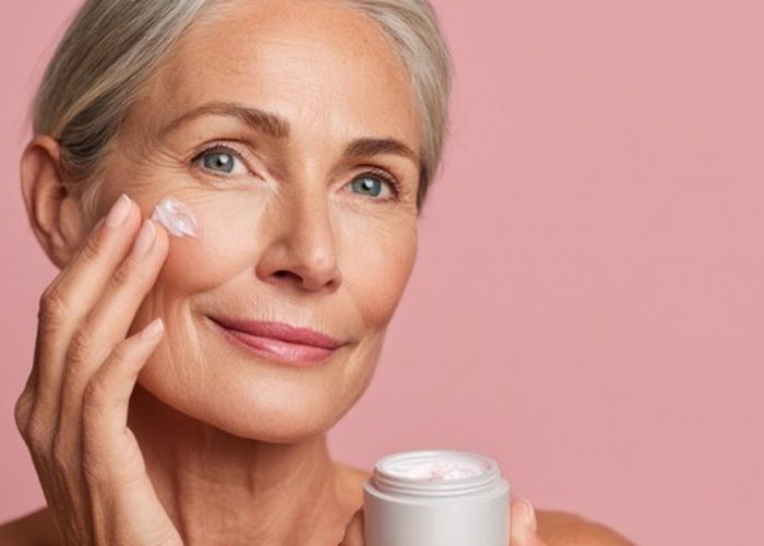 5 Skincare Anti Aging yang Bagus untuk Usia 50 Tahun Ke Atas