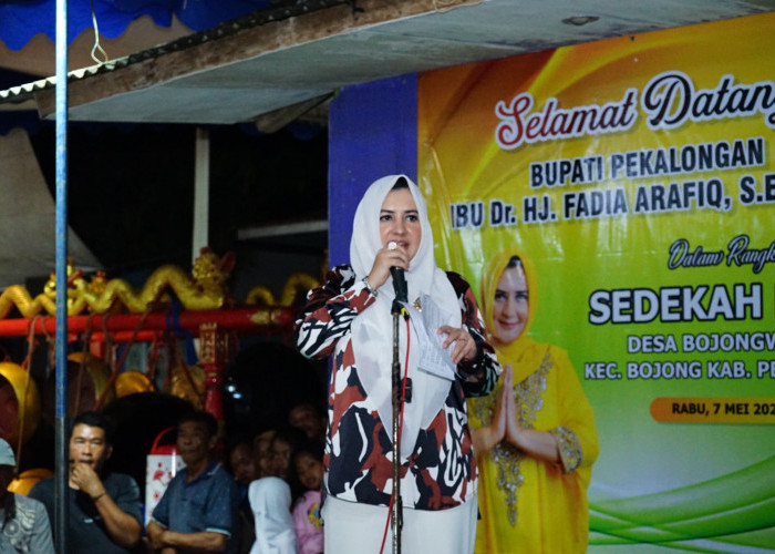 Hadiri Sedekah Bumi Desa Bojongwetan, Bupati Fadia Arafiq Berharap Keberkahan untuk Masyarakat