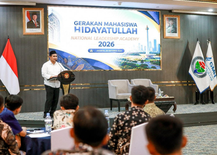 Jadi Inspirasi Kader Muda Nasional, Wagub Taj Yasin Berbagi Resep  Kepemimpinan