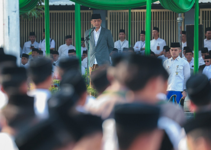 Peringati HSN 2026 di Tegal, Gubernur Ahmad Luthfi Dorong 555 Ribu Santri Jateng Entaskan Kemiskinan