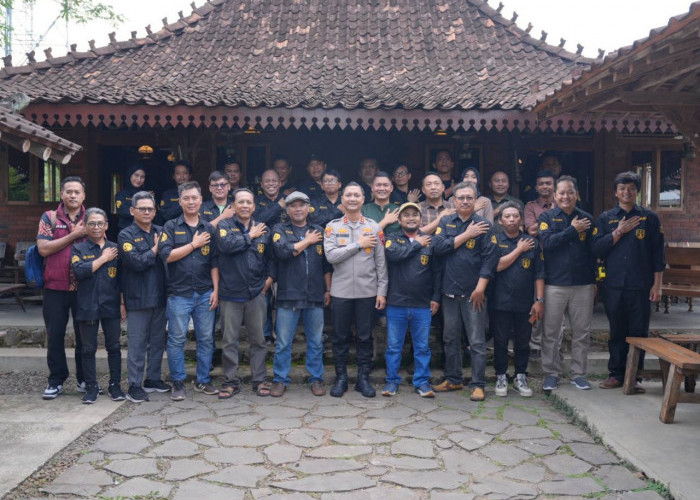 Polres Batang Perkuat Sinergi dengan Awak Media melalui Pengukuhan Forum Media Wartawan