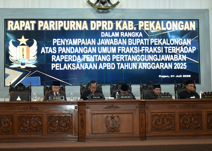 Jawab Pandangan Fraksi DPRD, Plt. Bupati Pekalongan Sukirman Paparkan Langkah Perbaikan Tata Kelola Keuangan