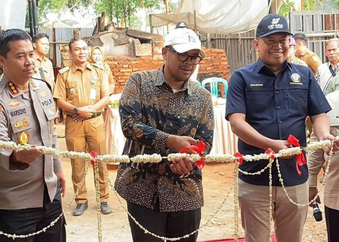Atasi Masalah Sampah Plastik, Pemkab Batang dan Undip Uji Coba Mesin Pirolisis di Kalisalak