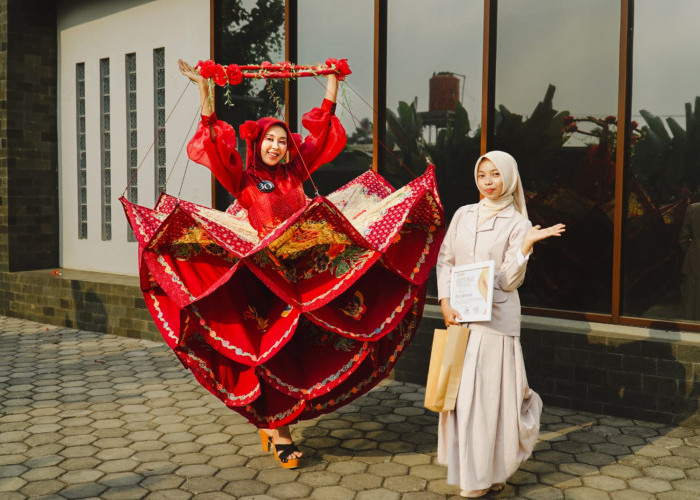 Angkat Nilai Luhur Batik, Mahasiswa ITSNU Pekalongan Unjuk Karya di Pameran dan Fashion Show