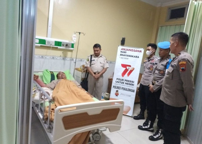 Tilik Sedulur, Program Polres Pekalongan Jenguk Anggota yang Sakit