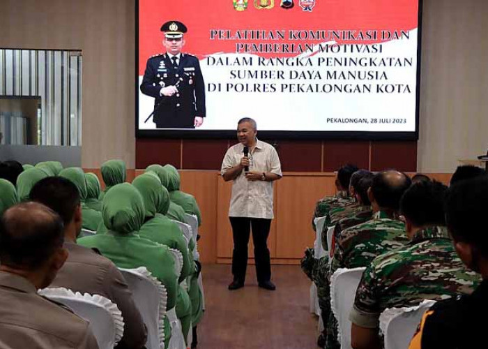 Personel TNI-Polri Diminta Berkomunikasi dengan Hati dan Hati-Hati 